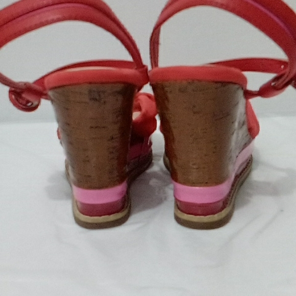 Red pink velvety toe platform wedge sandals - Picture 5 of 10